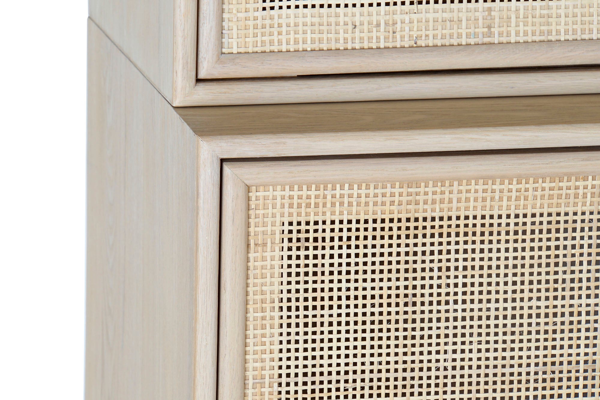 Vitrina Paulownia Mdf 120X38,5X196 55,80 Rejilla