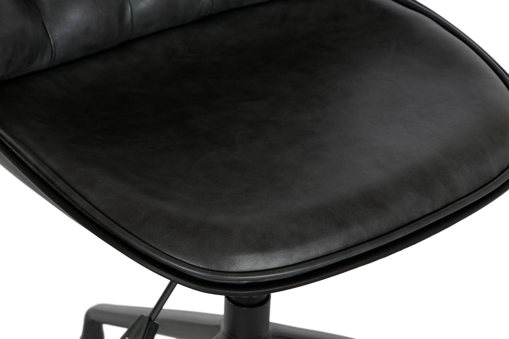 PP Metal Chair 47.5X57.5X83 89 Wheels Black