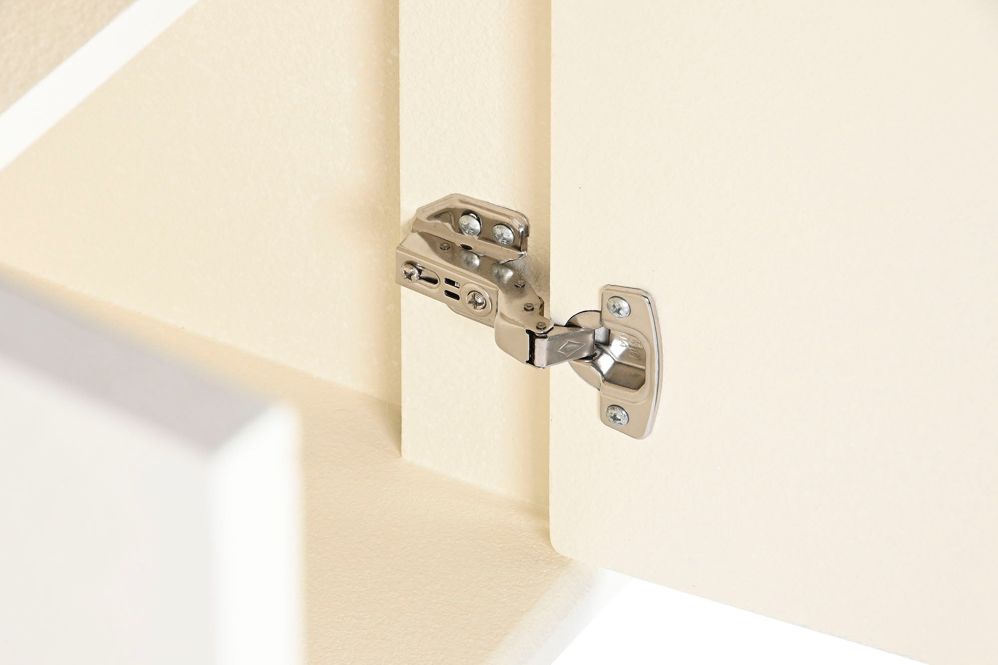 Comoda Mdf 80X37X86 2 Puerta 3D Blanco