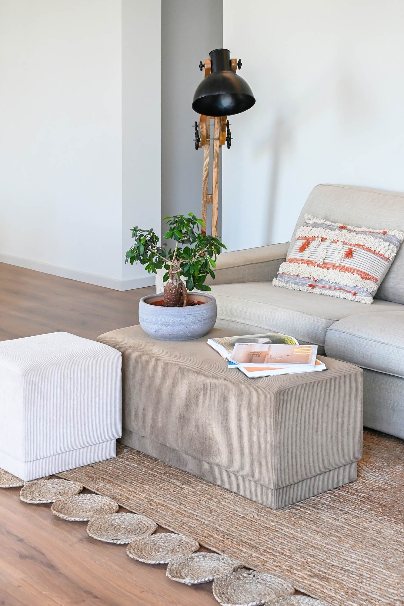 Polyester MDF Shoe Remover 100x40x40 Brown