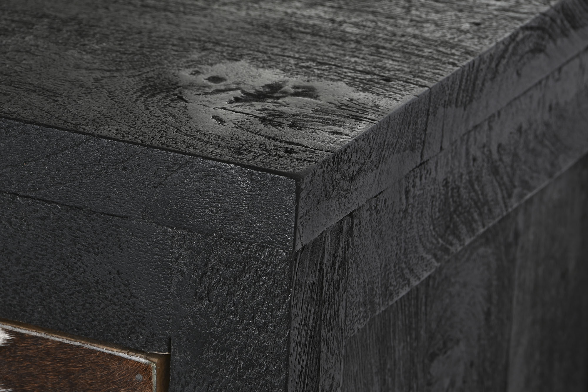Mango Leather Chest of Drawers 115x36x102 Cowhide