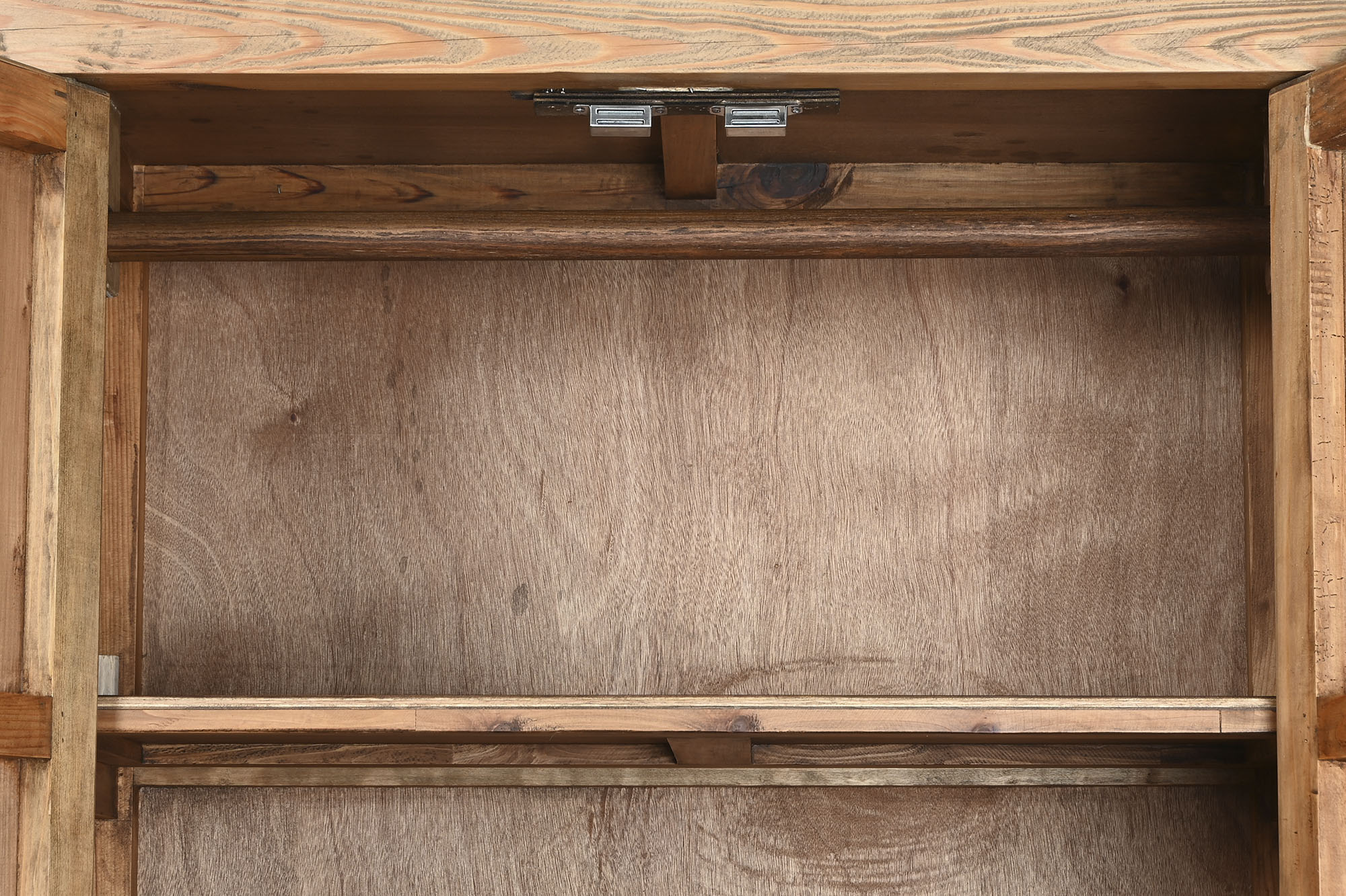 Armario Abeto Metal 88X52X180 Tallado Natural