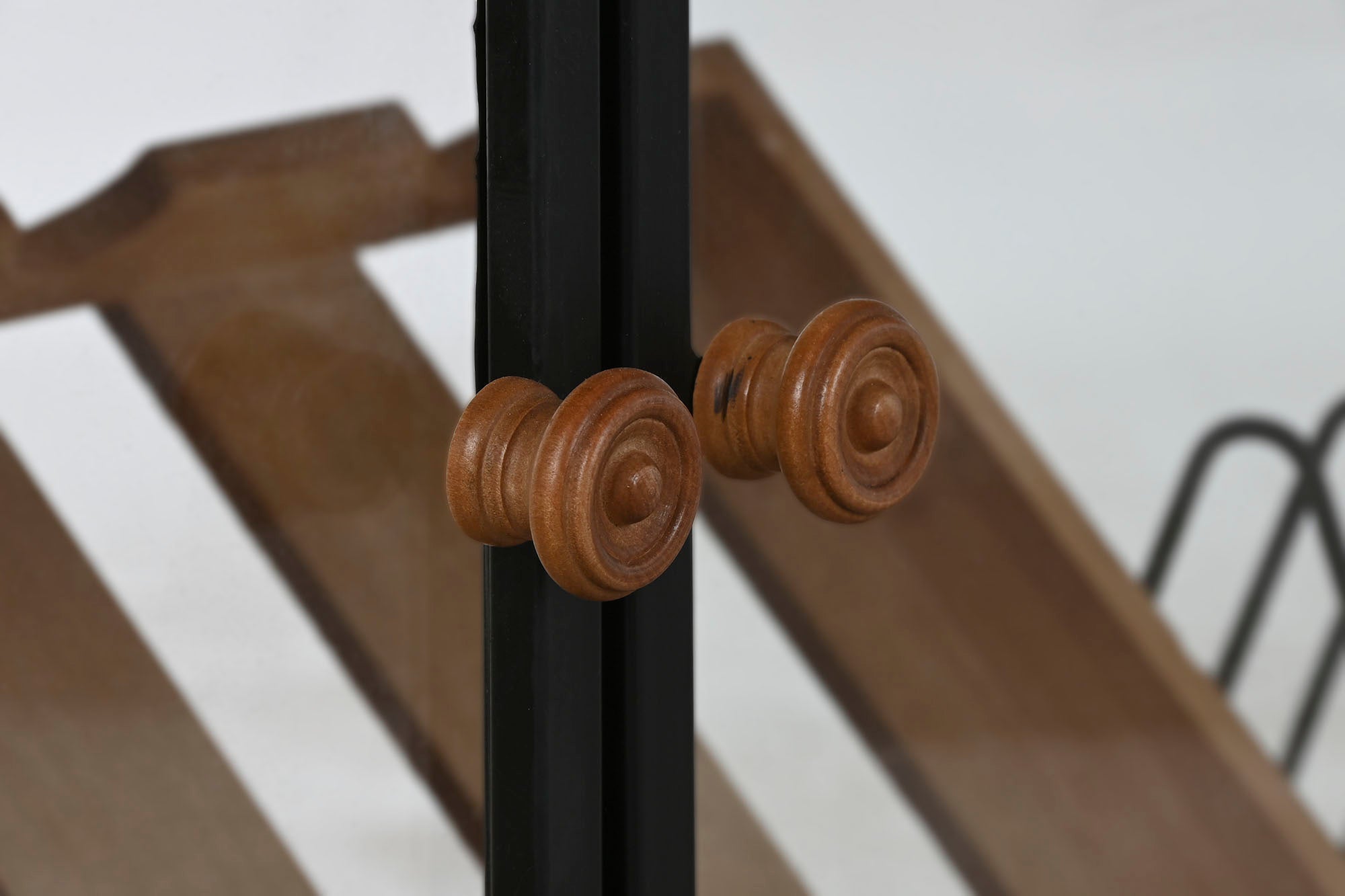 Metal Glass Bottle Rack 102X32X60 Natural Wall