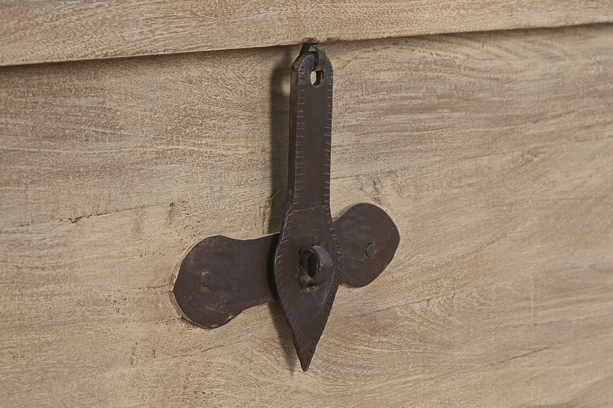 Arcon Teca 136X70X76 Pieza Surtida Natural