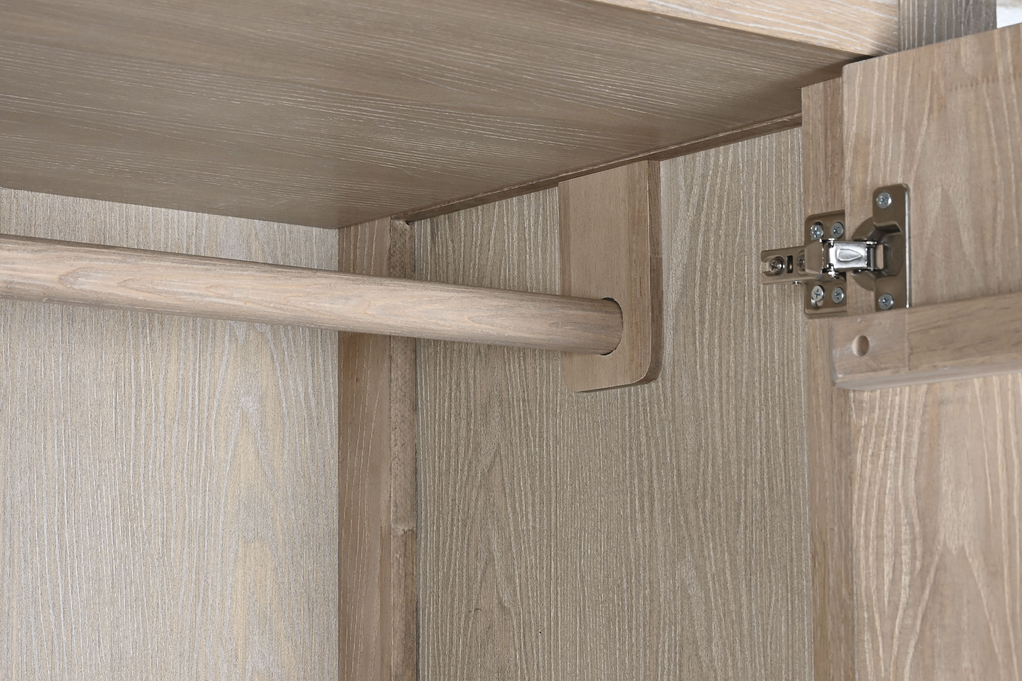 Armario Madera De Hevea 108X55X200 83,00 Natural
