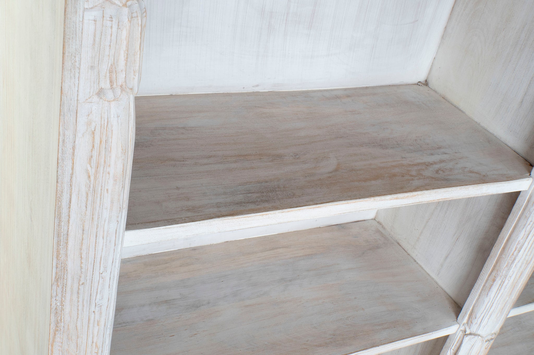 Estanteria Mango Mdf 180X40X200 Tallado Blanco