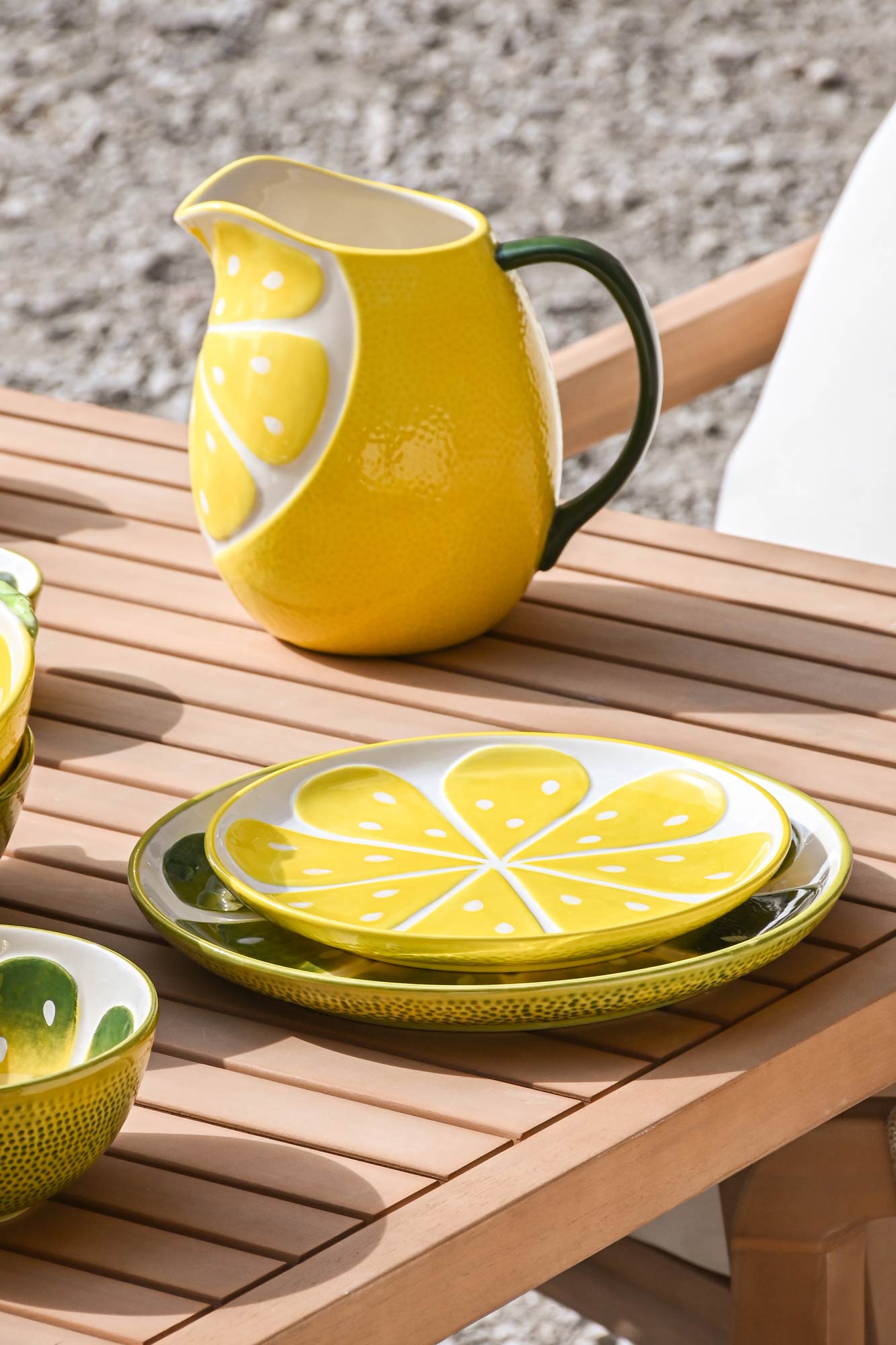 Stoneware Plate 22.5X22.5X2.5 Lemon 2 Assorted.