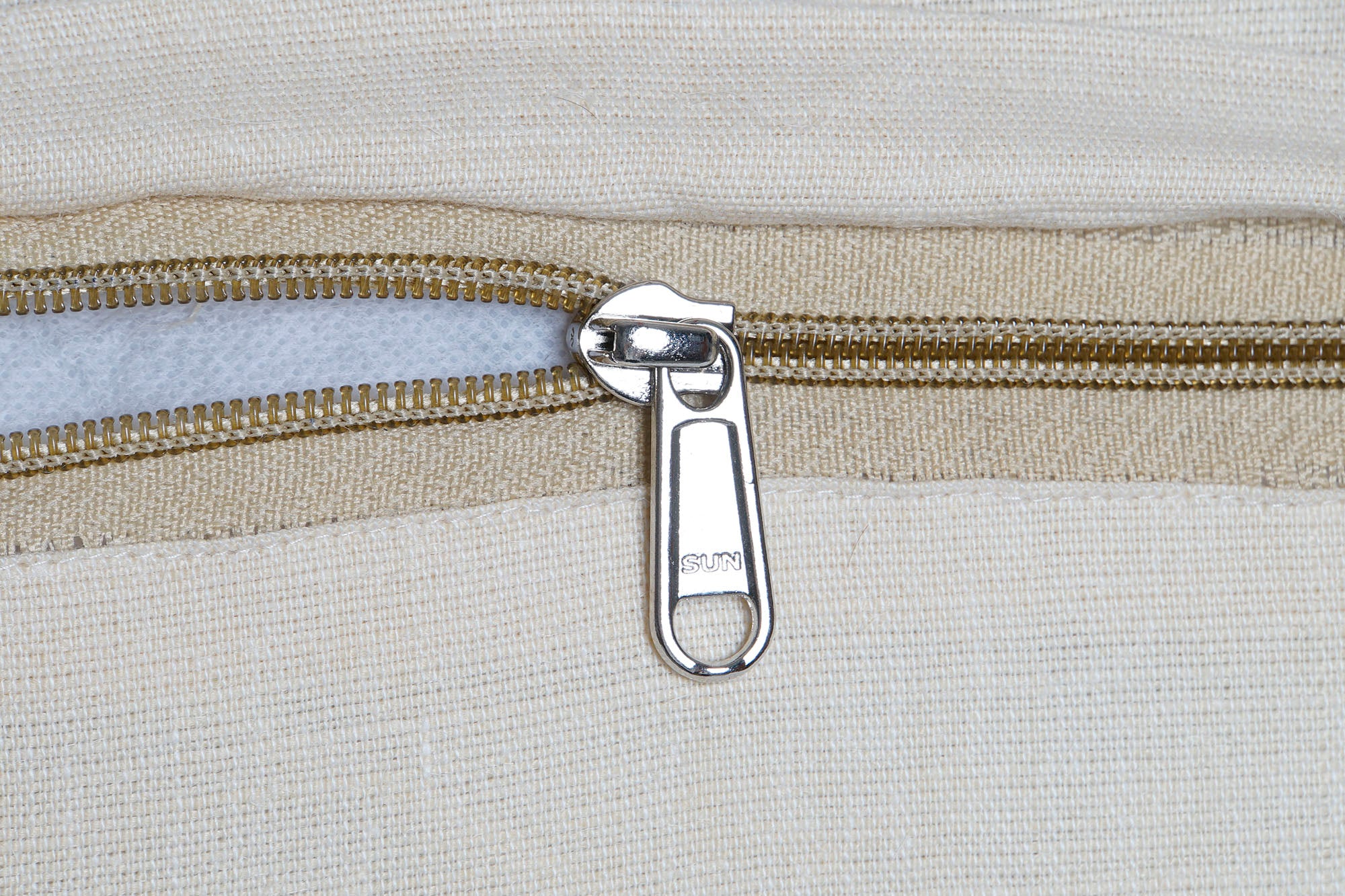 Cojin Piel Poliester 40X10X40 Camel