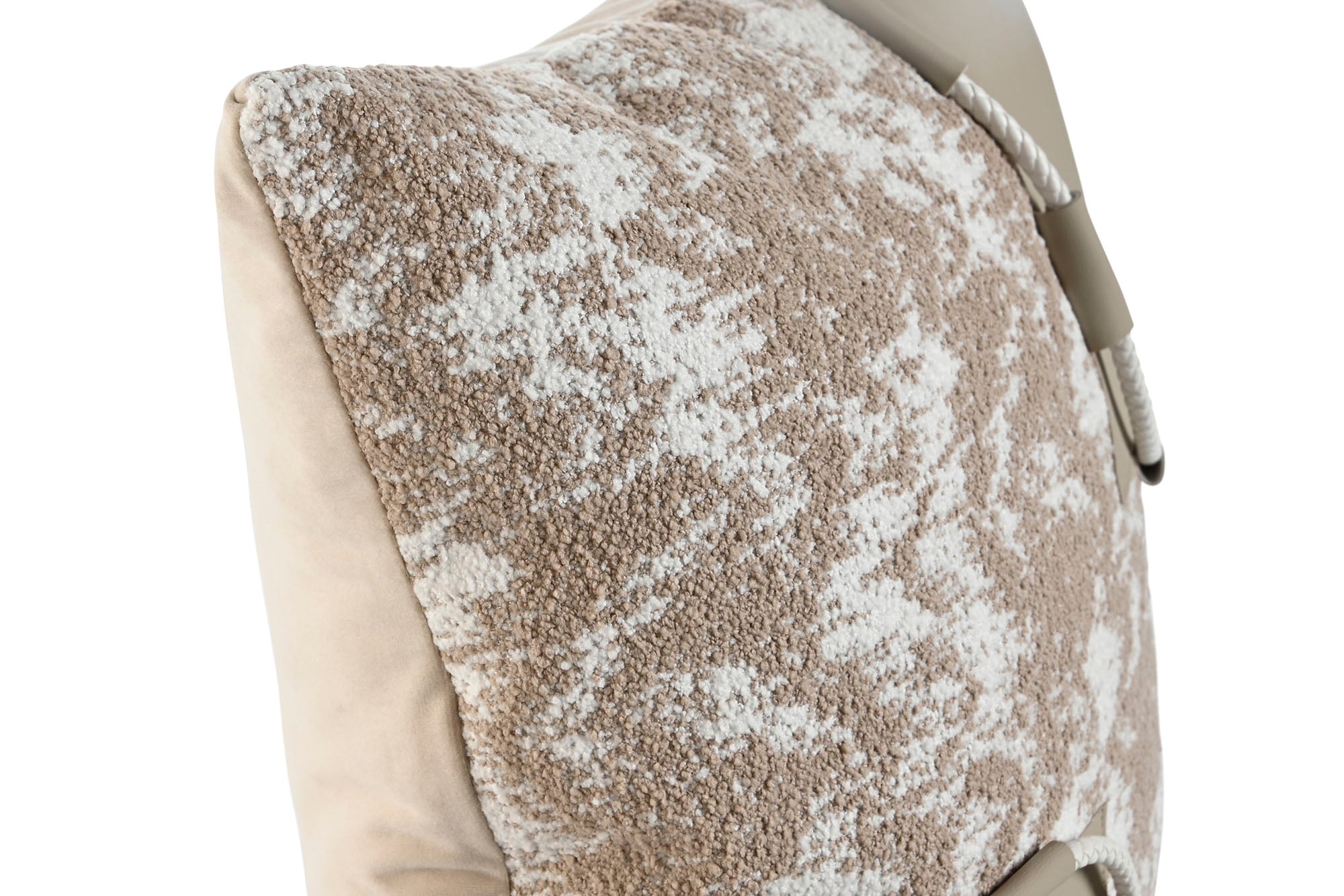 Cojin Jacquard Pu 45X10X45 650 Gsm Beige