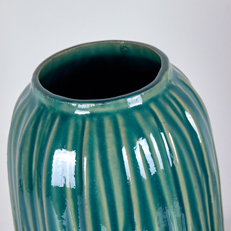Jarron 16.7*45 verde lineas ceramica