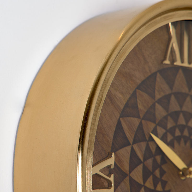 Reloj de pared 36*36*10 madera tallada marco laton